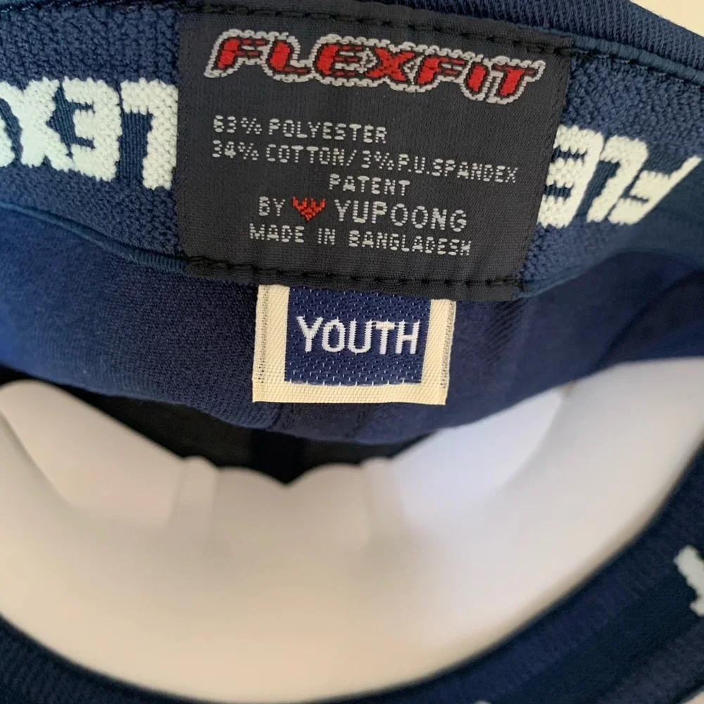 Flexfit unisex dark blue 6 panel twill hat/cap NWT